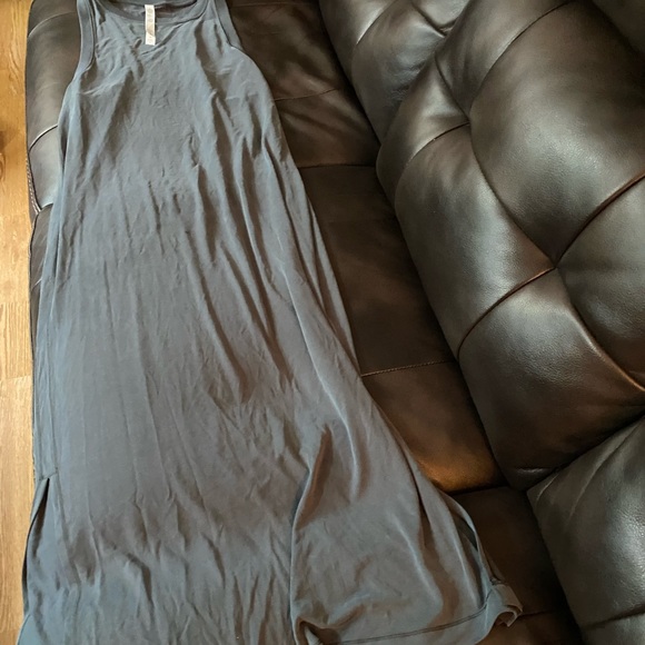lululemon athletica Dresses & Skirts - Lululemon maxi dress